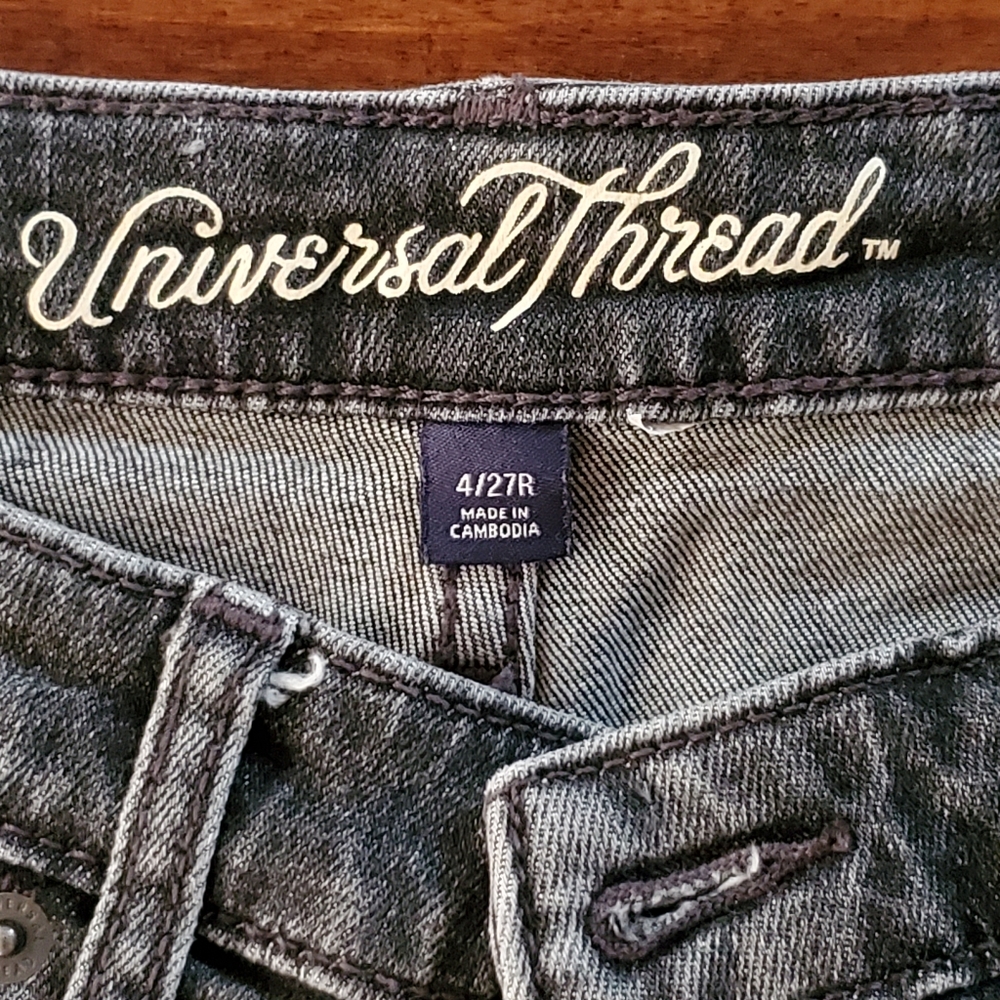 Universal Thread High Rise Shortie Button Shorts - Picture 9 of 10